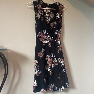 Lulu’s small floral wrap around midi dress